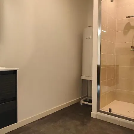 2 En 1, 10 Pers, Parking, Wifi