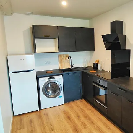 2 En 1, 10 Pers, Parking, Wifi Clermont-Ferrand